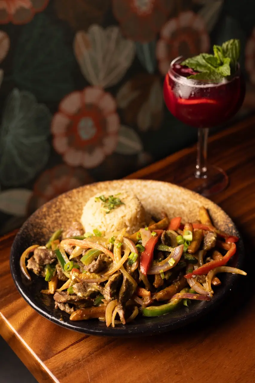 Lomo Saltado