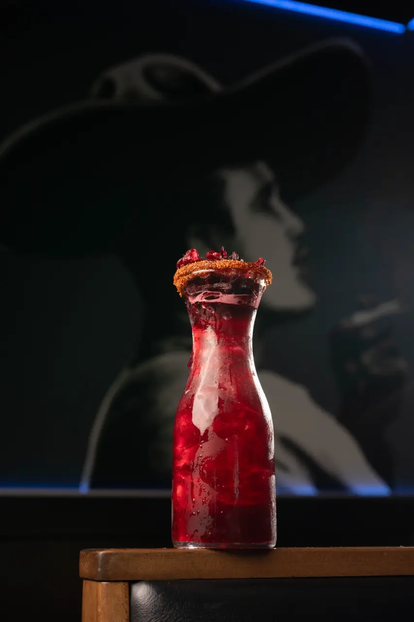Drakula (Hibiscus) Margarita